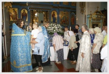 Богослужение в престольный праздник Градо-Хабаровского собора Успения Божией Матери (28 августа 2008 года)